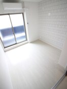 居室 Ｐｉｎｅ Ｆｌｏｕｒｉｓｈ