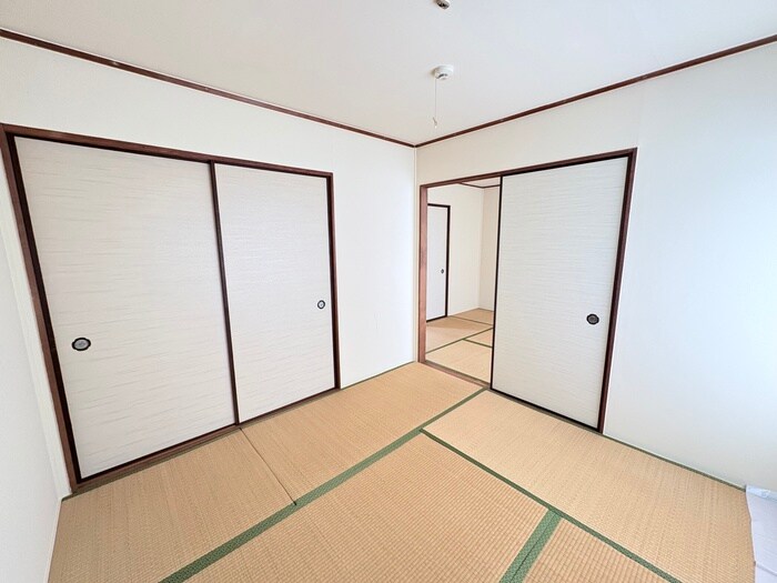 居室 松芭ハイツ