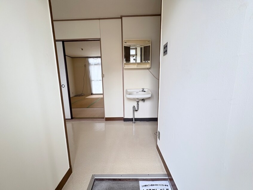 廊下 松芭ハイツ