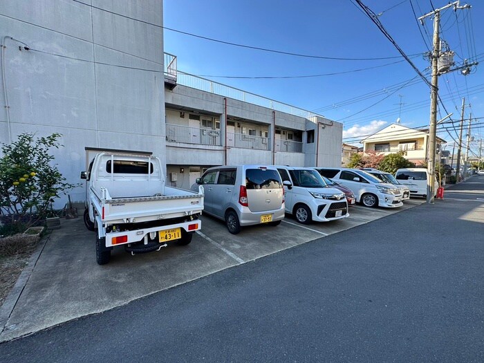 駐車場 小林荘