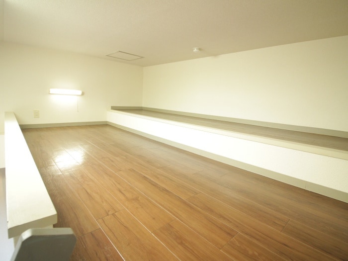 ロフト ヴィラパラディス