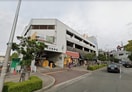 ダイエー(スーパー)まで450m MANDARIN　COURT深井駅前