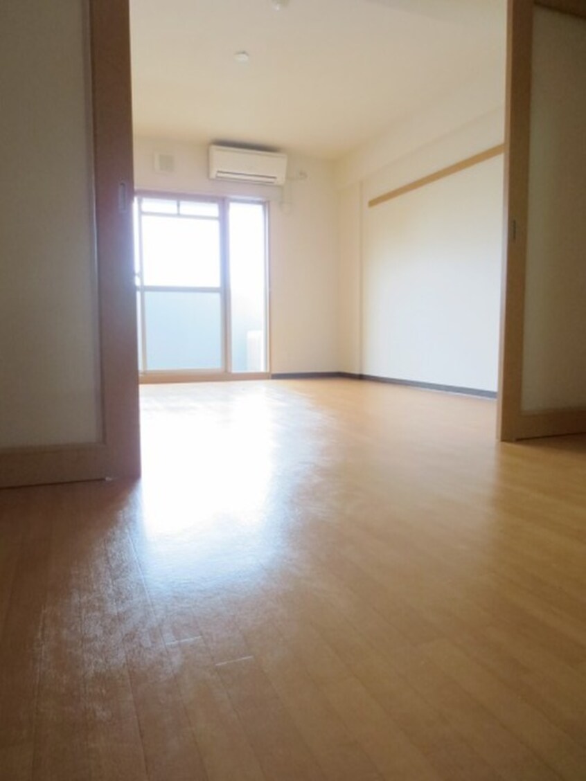 内観写真 サウス・アルカディア