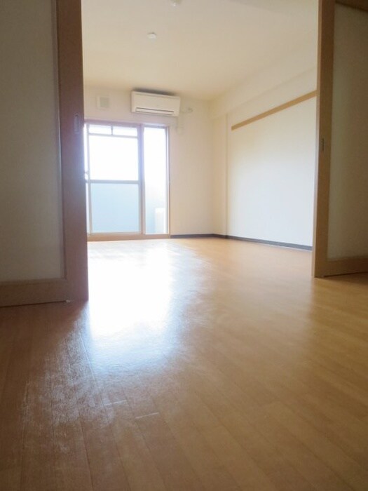 内観写真 サウス・アルカディア