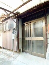 東湊町2丁貸家
