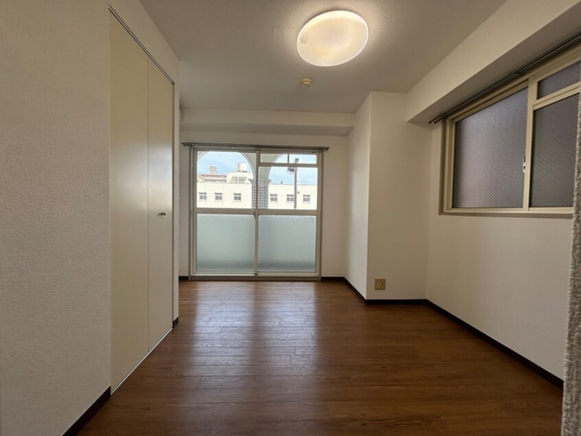 居室 タケ＆ハルビル第２