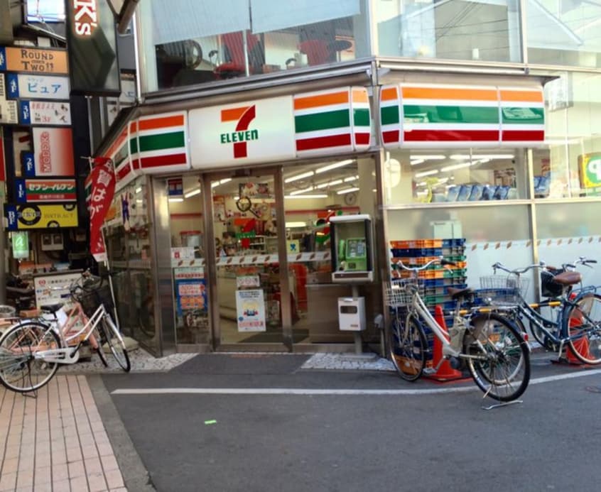 セブンイレブン高槻芥川町店(コンビニ)まで120m 芥川マンション