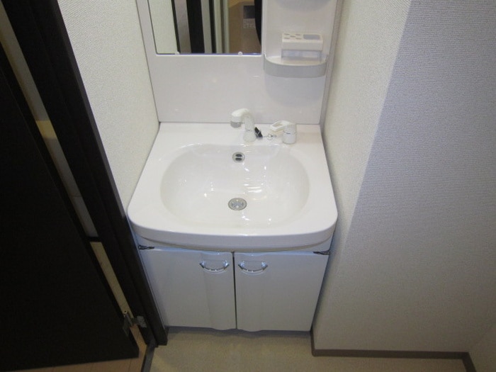 洗面 ﾌｼﾞﾊﾟﾚｽ ｽﾘｰﾊｰﾌﾞｽﾞ服部寿町