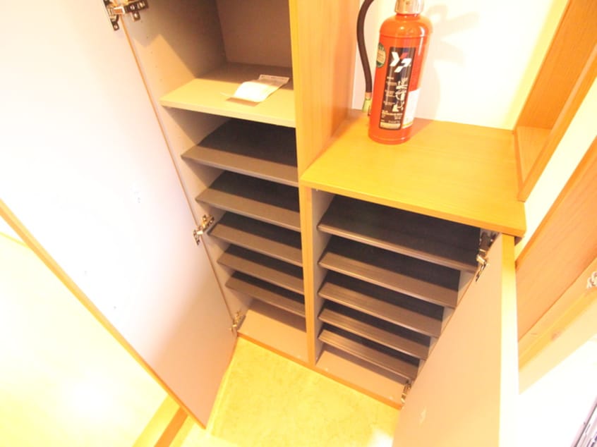 靴箱 ジークレフ王子