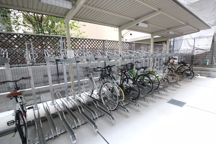 駐輪場 ｴｽﾃﾑｺｰﾄ心斎橋central(801)