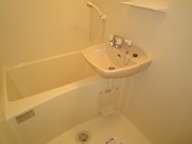 バス／シャワールーム等 サニ－ヴィラ