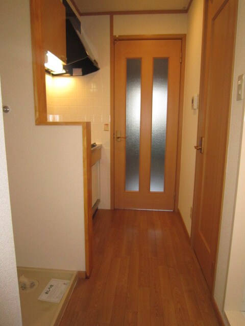 廊下 サニ－ヴィラ