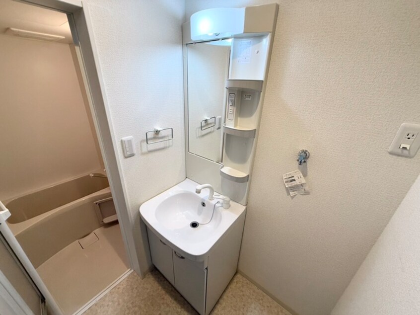 洗面 ノイヴェル姫島