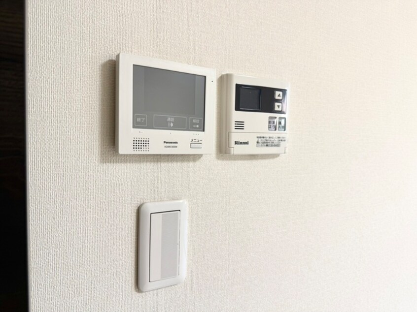 内観写真 ノイヴェル姫島