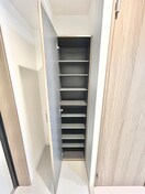 靴箱 Sophia　court鳳