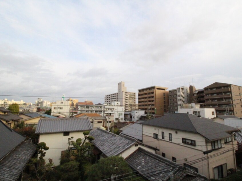 室内からの展望 プルメリア江坂