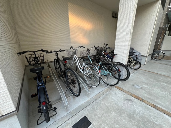 駐輪場 フジパレス城東諏訪サウスⅠ番館