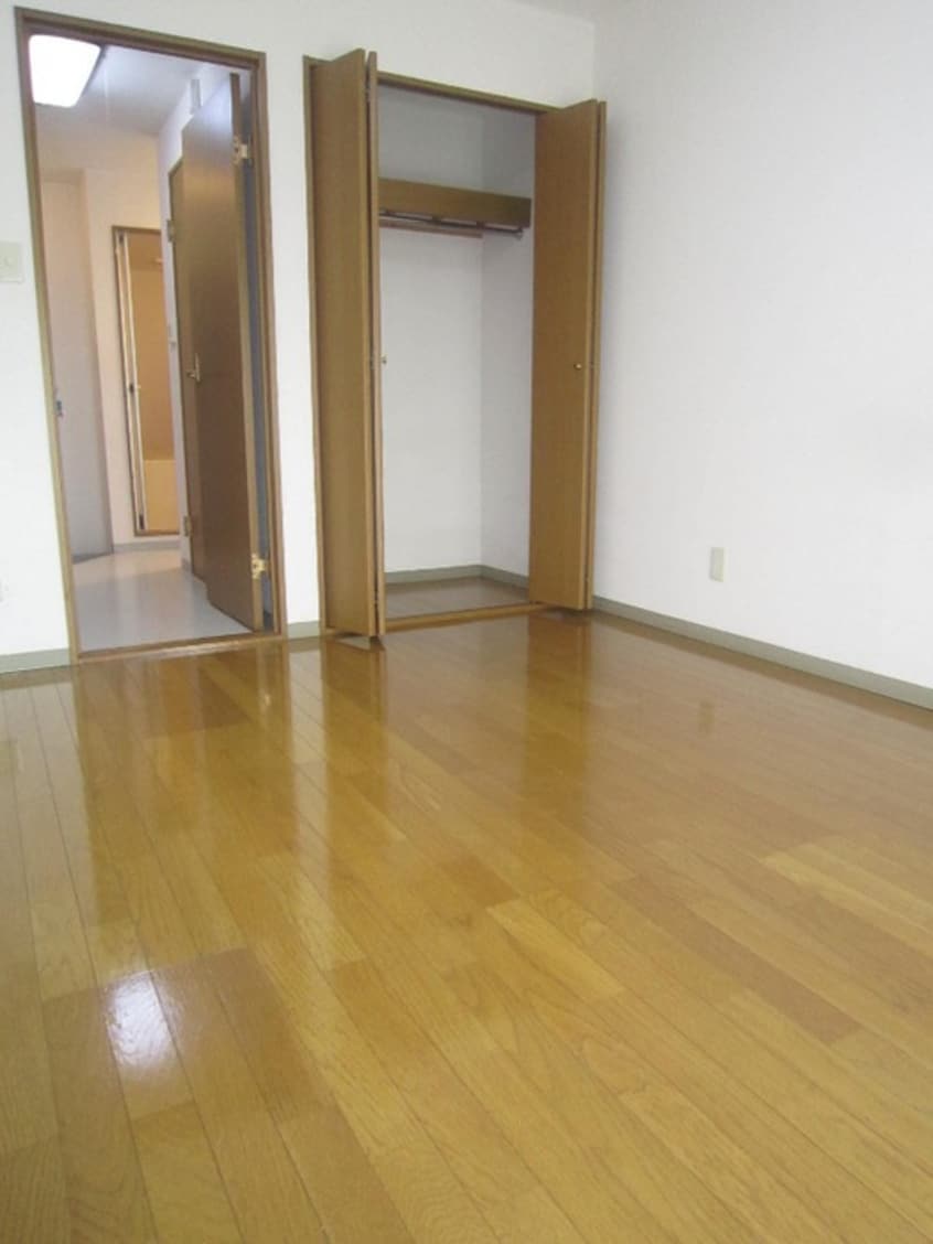 居室 エクセレント山田