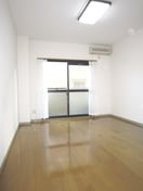 居室 エクセレント山田