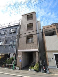 ウエストド－ム永田