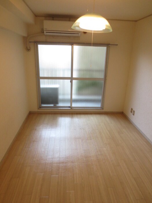 居室 サンリッチハイツ