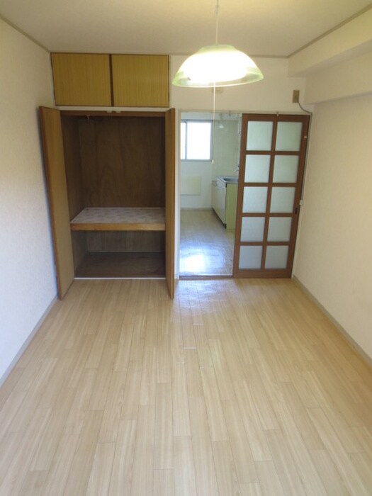 居室 サンリッチハイツ