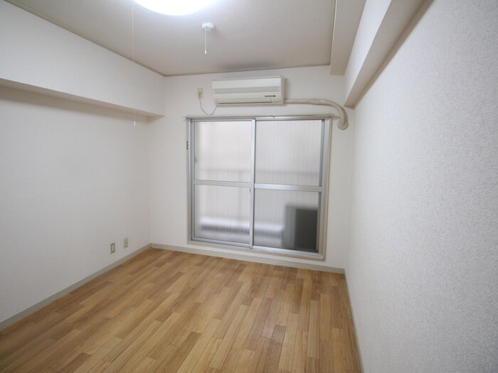 居室 サンリッチハイツ