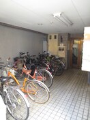 駐輪場 グランシャトー橘