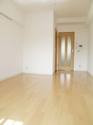 内観写真 ア－デンタワ－靭公園