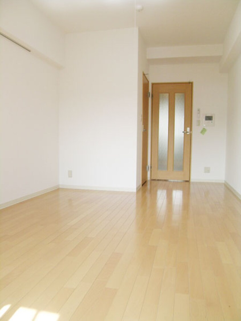 内観写真 ア－デンタワ－靭公園