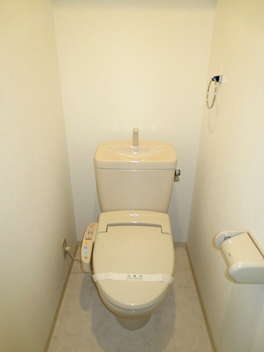 トイレ ア－デンタワ－靭公園