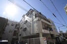 モウトハウスの外観