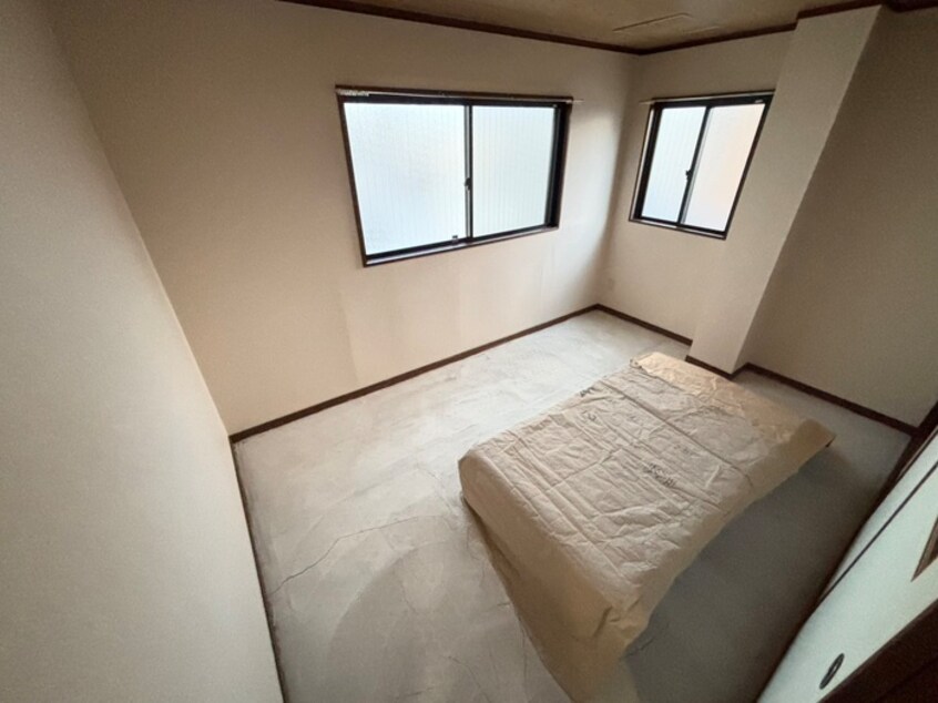 居室 ボンジュ－ル磯路