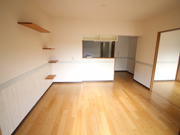 居室 ベルフォ－レ中野