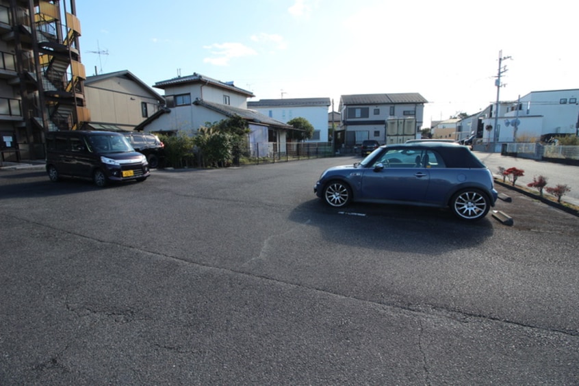 駐車場 Ｓｕｎｄａｎｃｅ