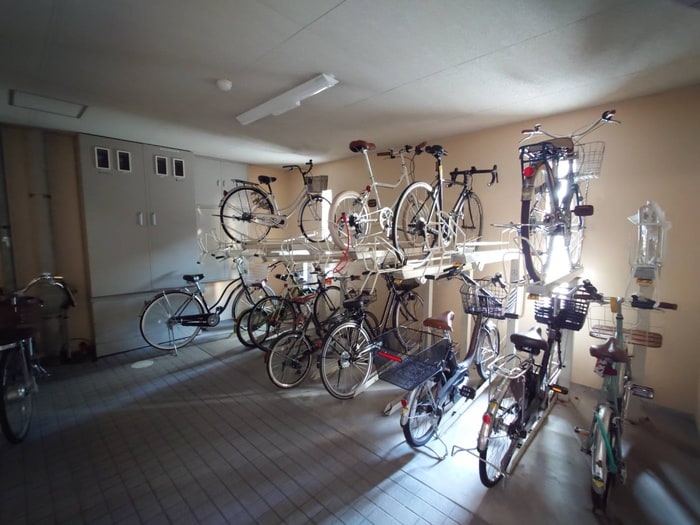 駐輪場 フラット２１