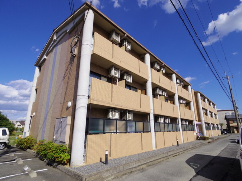 外観写真 クロ－バ－36