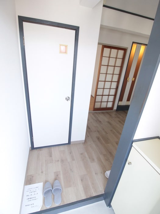 玄関 長井ハイツ淡路