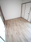 居室 長井ハイツ淡路