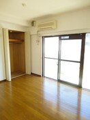 居室 晋栄一番館