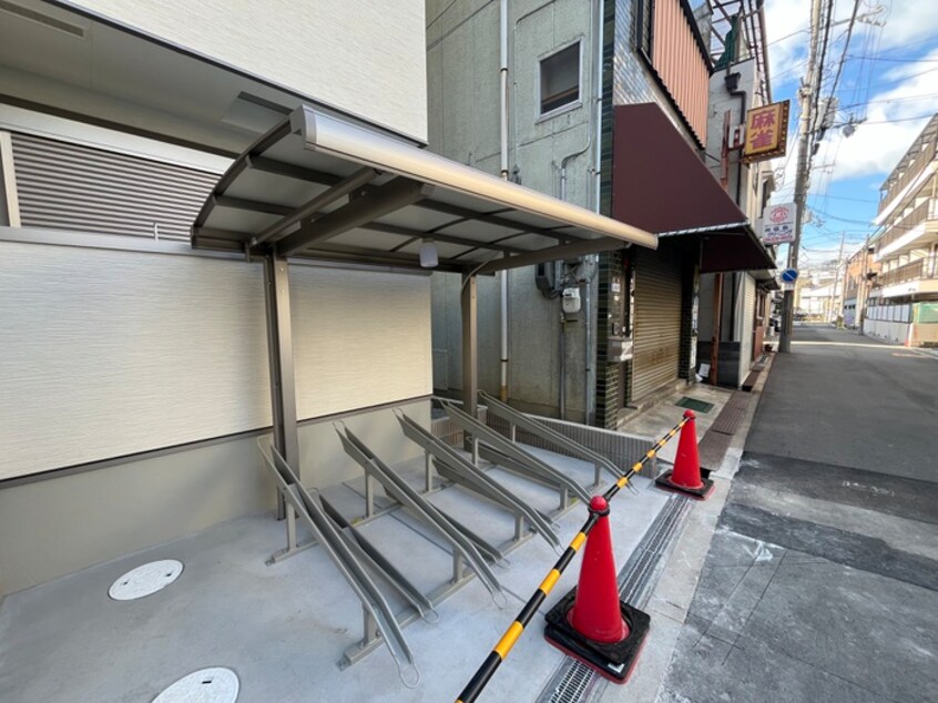 駐輪場 フジパレスＪＲ淡路駅東