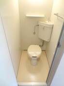 トイレ フロ－ラビュ－アカマンマ