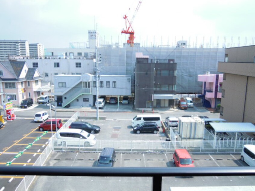 室内からの展望 ウインズ１２号館