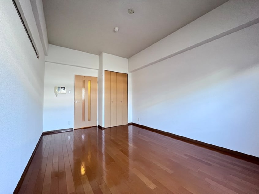 居室 ボナレテラ吉文字