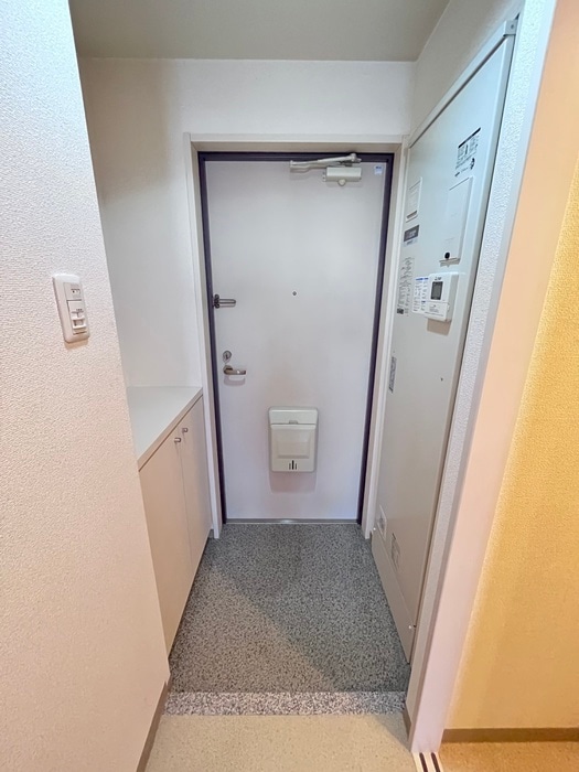 玄関 ボナレテラ吉文字