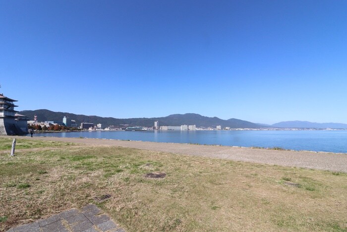 なぎさ公園(公園)まで800m Chouchouにおの浜