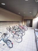 駐輪場 ＶＩＡ花見小路