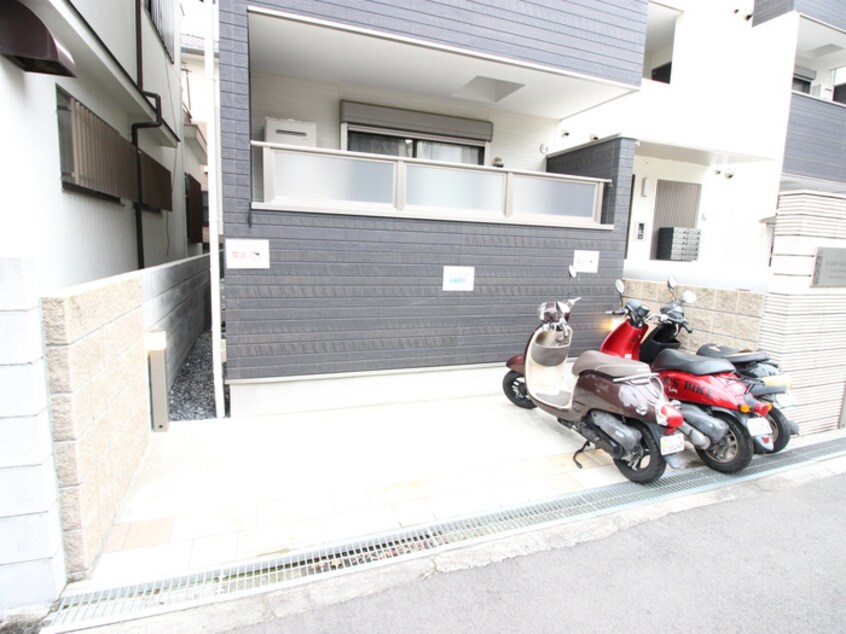 バイク置き場 クリエオーレ上野口Ⅱ