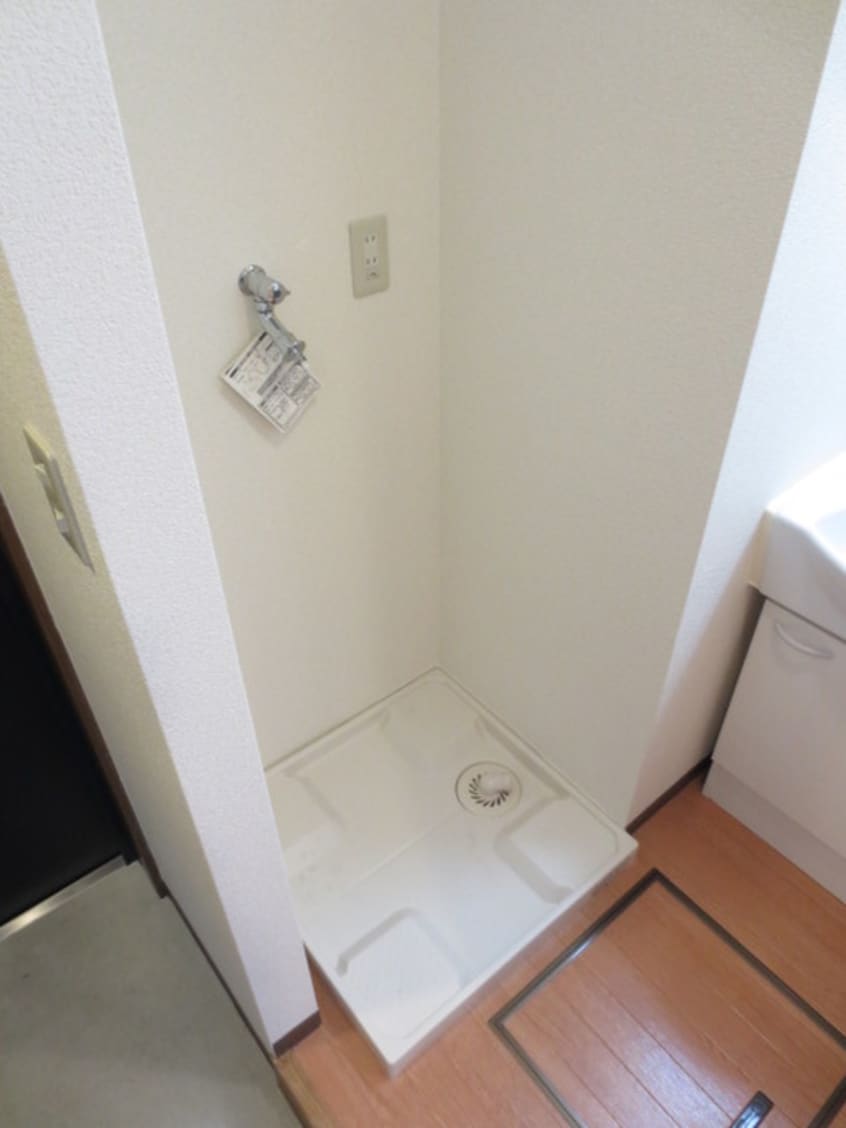 洗濯機置場 Ｉ．Ｏ．Ｒ．ビル