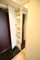 収納 アリビオ江坂垂水町
